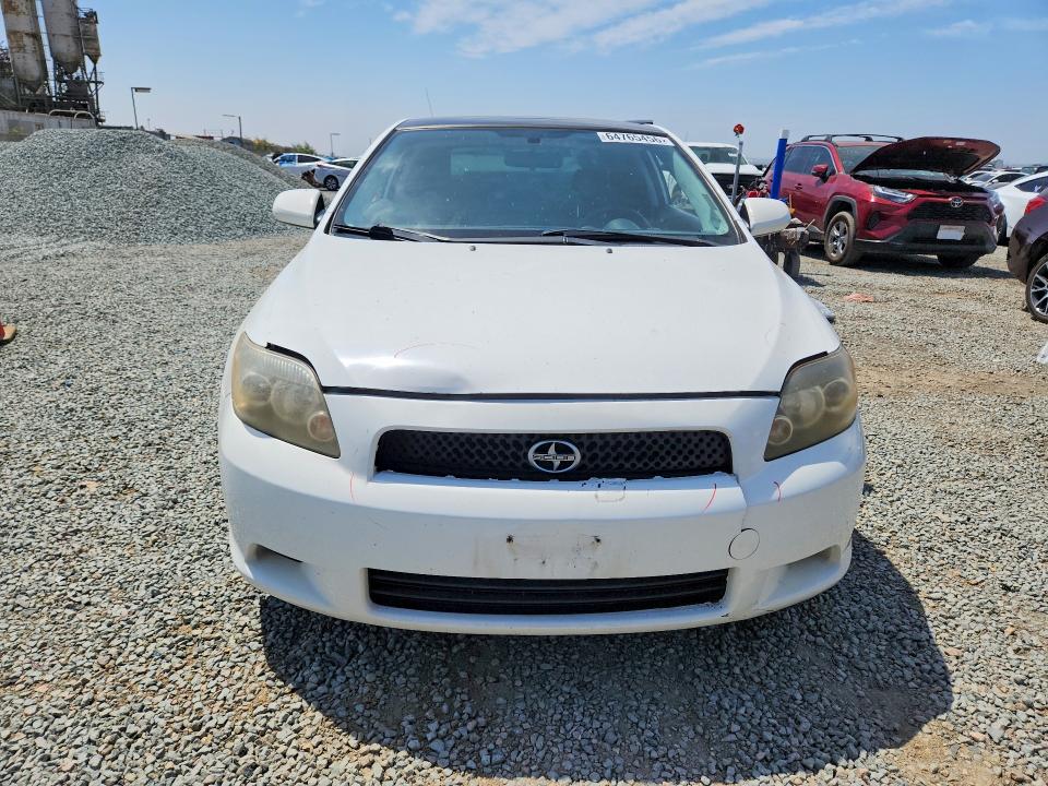 Photo 5 from auction – 2010 SCION TC with VIN JTKDE3B78A0305612