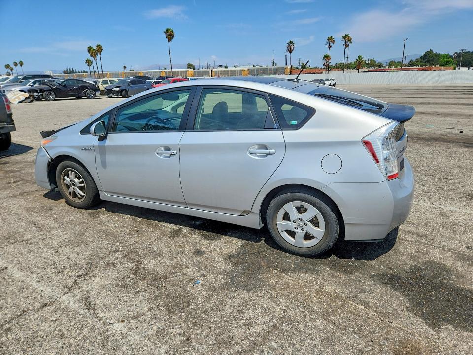 Photo 2 from auction – 2011 TOYOTA PRIUS with VIN JTDKN3DU5B5371475