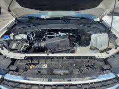 Photo 11 from auction – 2023 FORD EXPLORER with VIN 1FMSK7DH7PGB18099