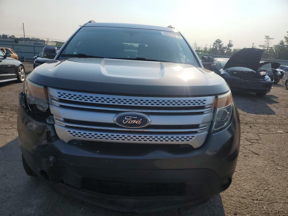 Photo 5 from auction – 2015 FORD EXPLORER with VIN 1FM5K8D85FGC32930