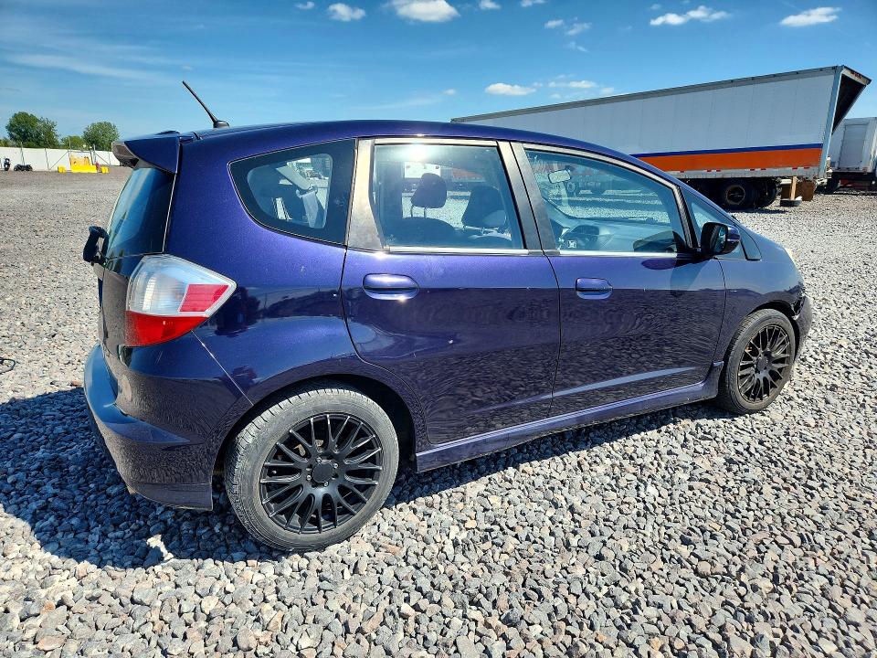Photo 3 from auction – 2009 HONDA FIT with VIN JHMGE88479S011180