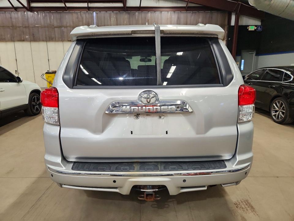 Photo 6 from auction – 2012 TOYOTA 4 RUNNER with VIN JTEBU5JR1C5090205
