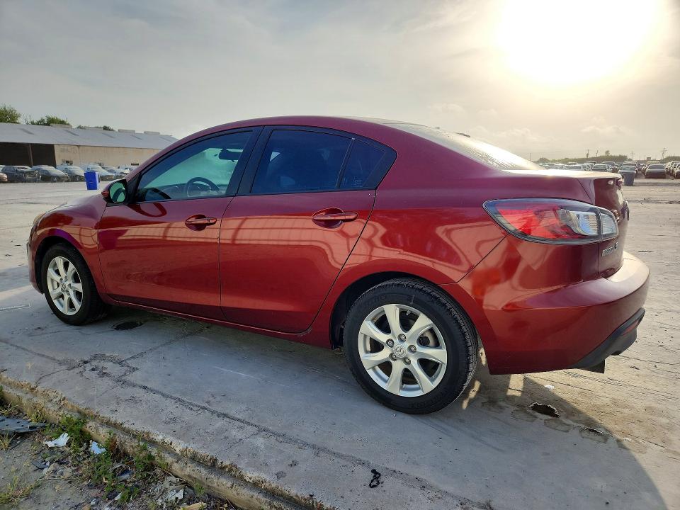 Photo 2 from auction – 2010 MAZDA 3 with VIN JM1BL1SF8A1332948