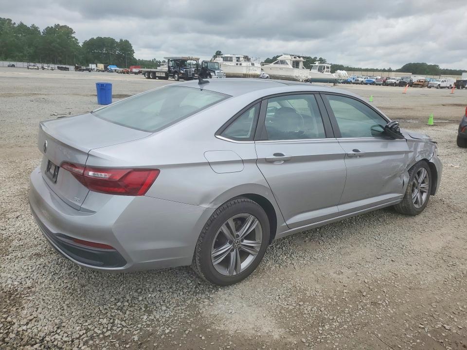 Photo 3 from auction – 2023 VOLKSWAGEN JETTA with VIN 3VW7M7BU8PM009934