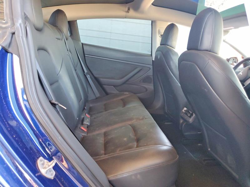 Photo 10 from auction – 2018 TESLA MODEL 3 with VIN 5YJ3E1EA2JF160504