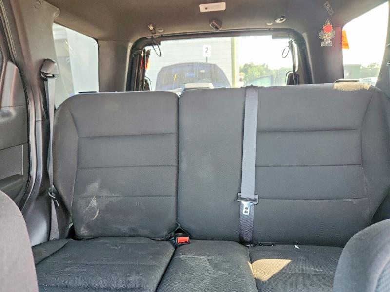 Photo 10 from auction – 2008 FORD ESCAPE with VIN 1FMCU03Z18KD42533