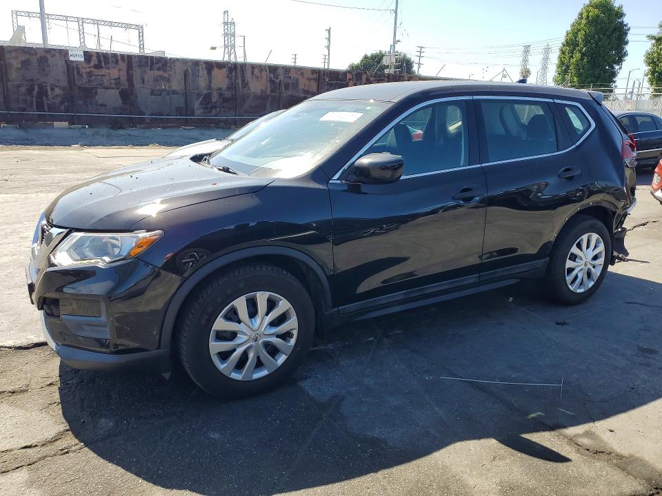 NISSAN ROGUE 2019 with VIN 5N1AT2MT6KC844701 - Photo from auction