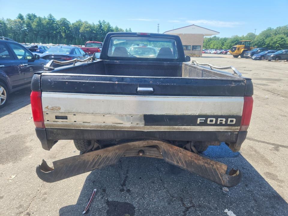 Photo 6 from auction – 1994 FORD F150 with VIN 2FTEF15N7RCA73127