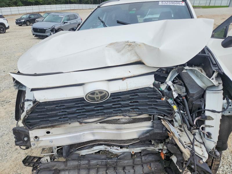 Photo 11 from auction – 2019 TOYOTA RAV4 with VIN JTMC1RFV6KD015972