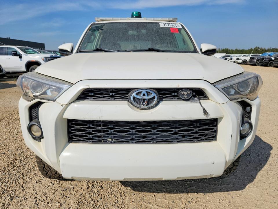 Photo 5 from auction – 2015 TOYOTA 4RUNNER with VIN JTEBU5JR1F5241791