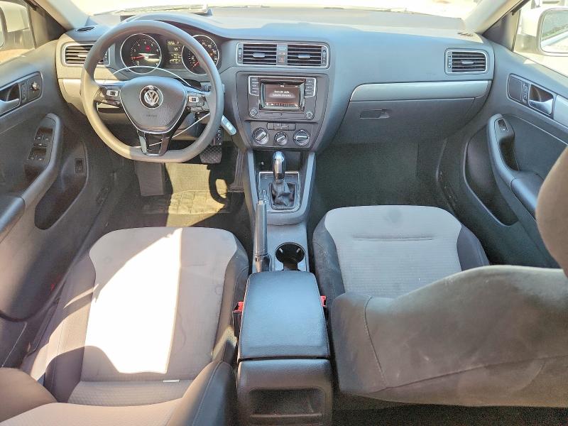 Photo 8 from auction – 2017 VOLKSWAGEN JETTA with VIN 3VW2B7AJ9HM228863