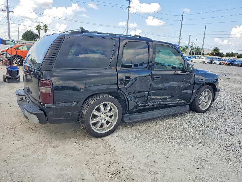Photo 3 from auction – 2002 CHEVROLET TAHOE with VIN 1GNEC13Z02R282904