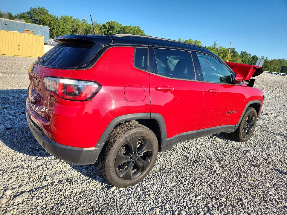 Photo 3 from auction – 2019 JEEP COMPASS with VIN 3C4NJDBB7KT672328