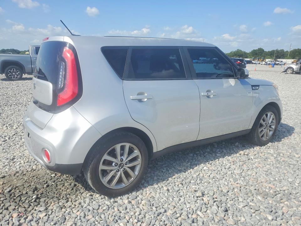 Photo 3 from auction – 2017 KIA SOUL with VIN KNDJP3A57H7453837