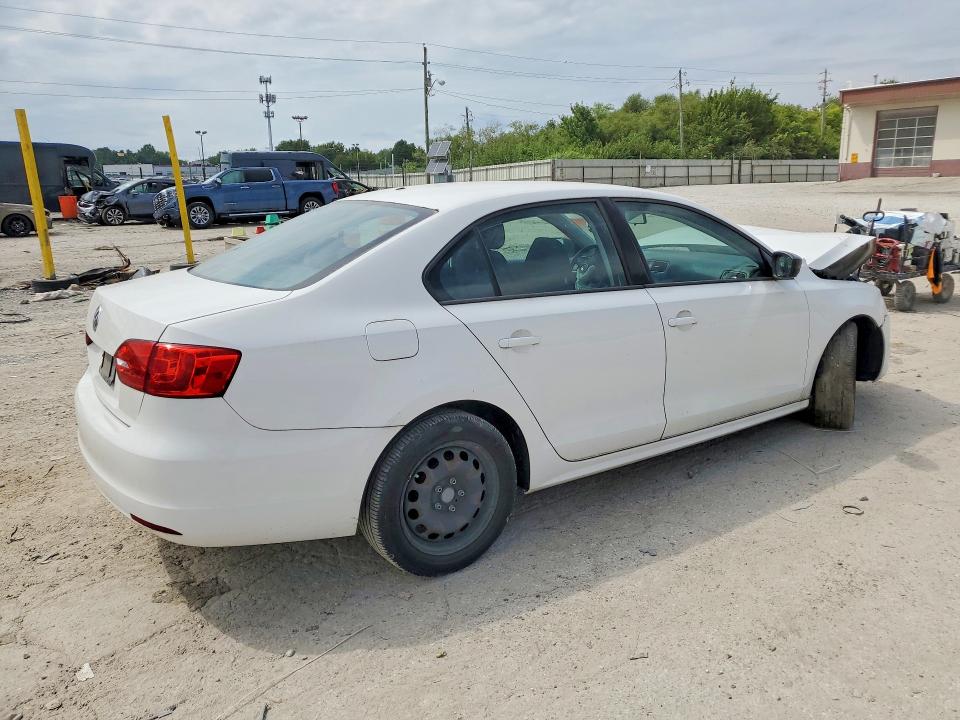 Photo 3 from auction – 2011 VOLKSWAGEN JETTA with VIN 3VW2K7AJ7BM017698