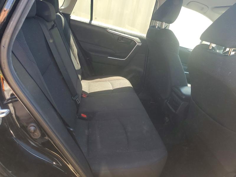 Photo 11 from auction – 2021 TOYOTA RAV4 with VIN 2T3H1RFV8MC120140