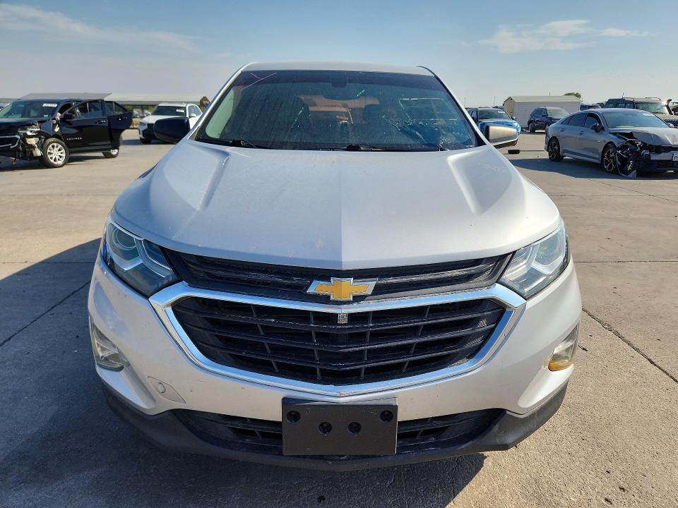 Photo 5 from auction – 2019 CHEVROLET EQUINOX with VIN 2GNAXHEV3K6203663