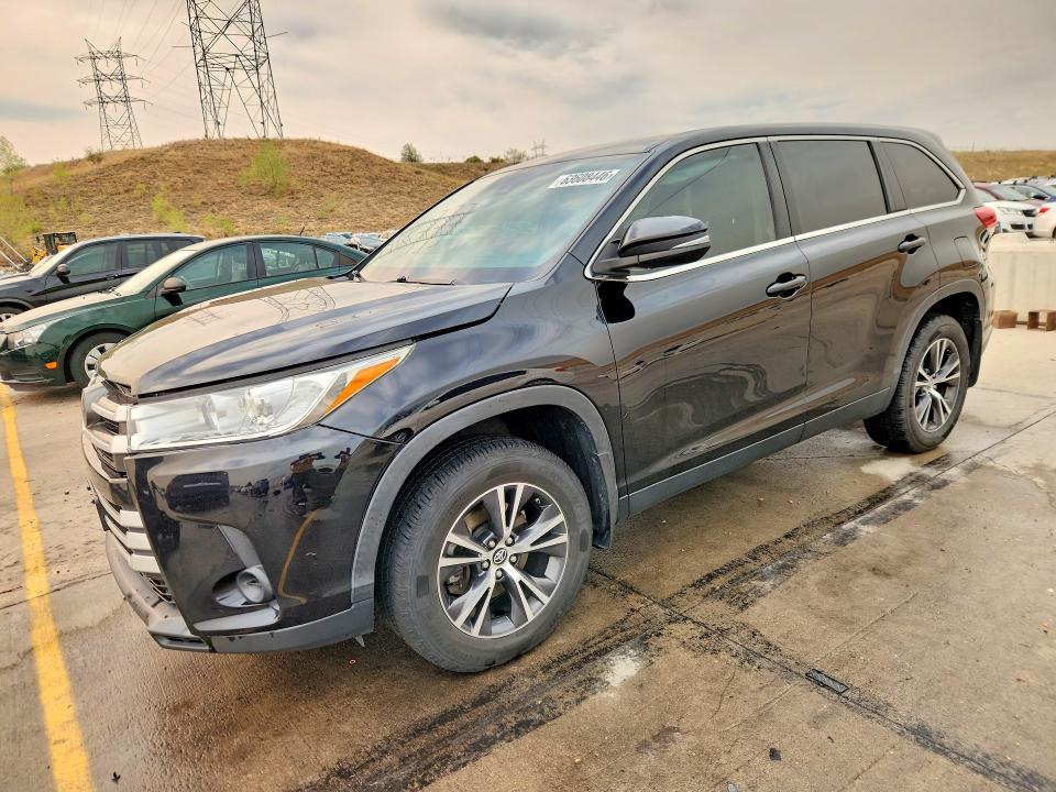 Photo 1 from auction – 2019 TOYOTA HIGHLANDER with VIN 5TDBZRFH7KS722047