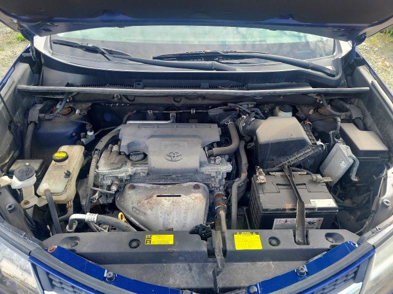 Photo 12 from auction – 2015 TOYOTA RAV4 with VIN 2T3RFREV3FW249797