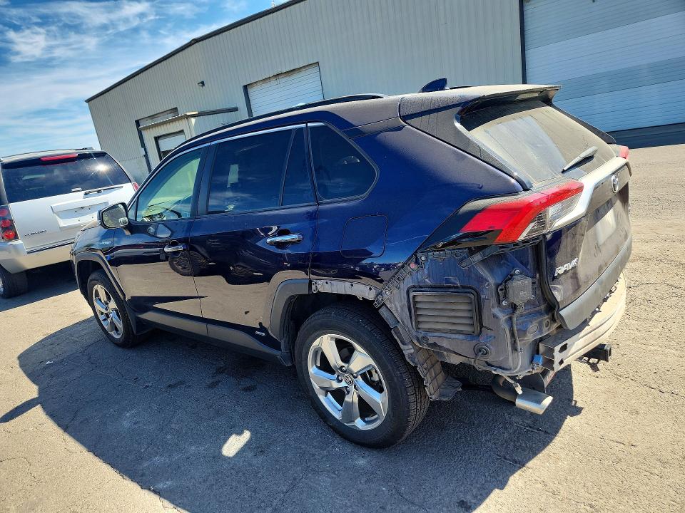 Photo 2 from auction – 2020 TOYOTA RAV4 with VIN JTMDWRFV9LD527989