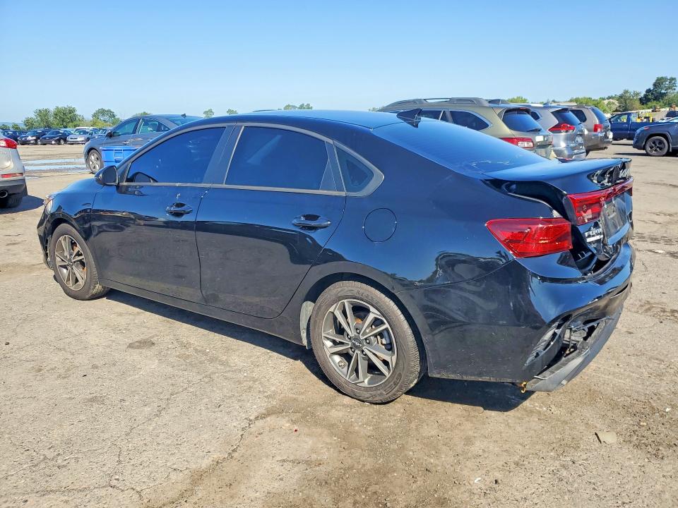Photo 2 from auction – 2023 KIA FORTE with VIN 3KPF24AD3PE605323