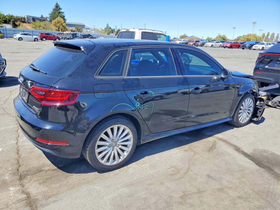 Photo 3 from auction – 2016 AUDI A3 with VIN WAUUPBFF6GA141919
