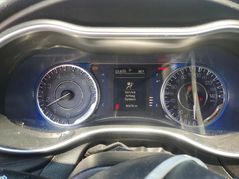 Photo 9 from auction – 2016 CHRYSLER 200 with VIN 1C3CCCAB7GN139890