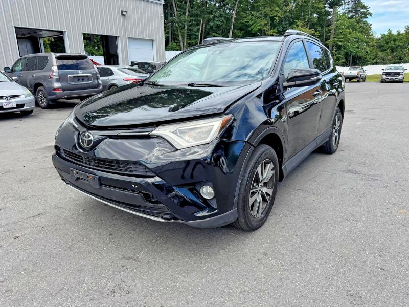 Zdjęcie 1 z aukcji – 2018 TOYOTA RAV4 z VIN 2T3RFREV4JW857885