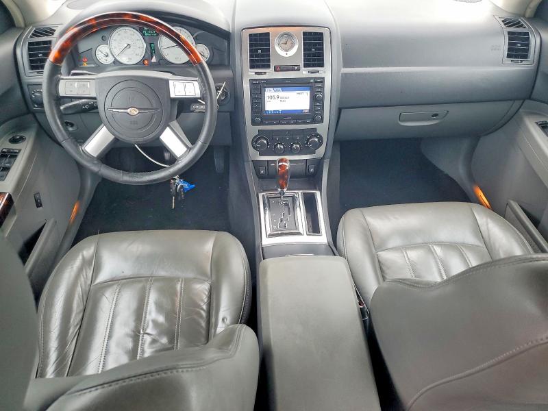 Photo 8 from auction – 2005 CHRYSLER 300C with VIN 2C3JA63H25H176383