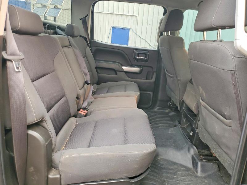 Foto 10 de la subasta – 2018 CHEVROLET SILVERADO con VIN 1GCUKREC8JF207883