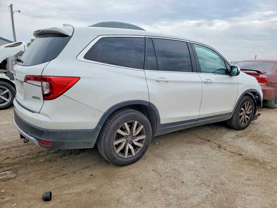 Снимка 3 от търг – 2020 HONDA PILOT с VIN 5FNYF6H50LB029153