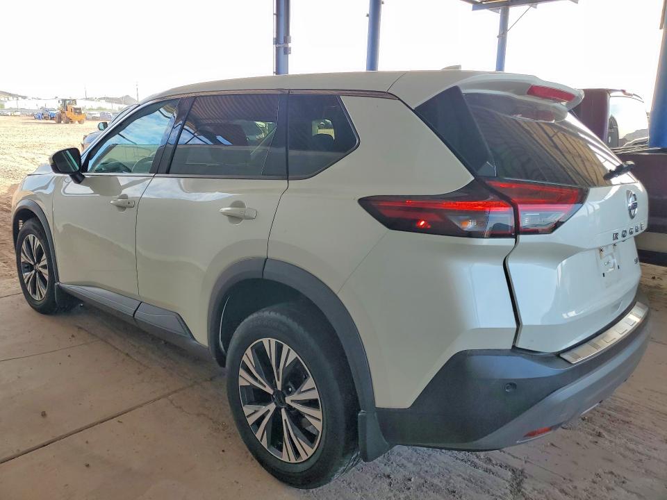 Photo 2 from auction – 2021 NISSAN ROGUE with VIN 5N1AT3BA1MC748730