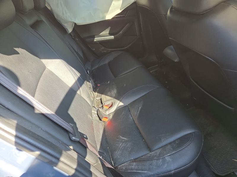 Photo 10 from auction – 2019 MAZDA 3 with VIN JM1BPALM3K1146477