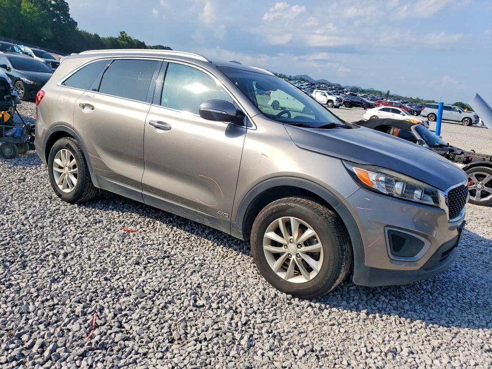 Photo 4 from auction – 2016 KIA SORENTO with VIN 5XYPGDA34GG061785