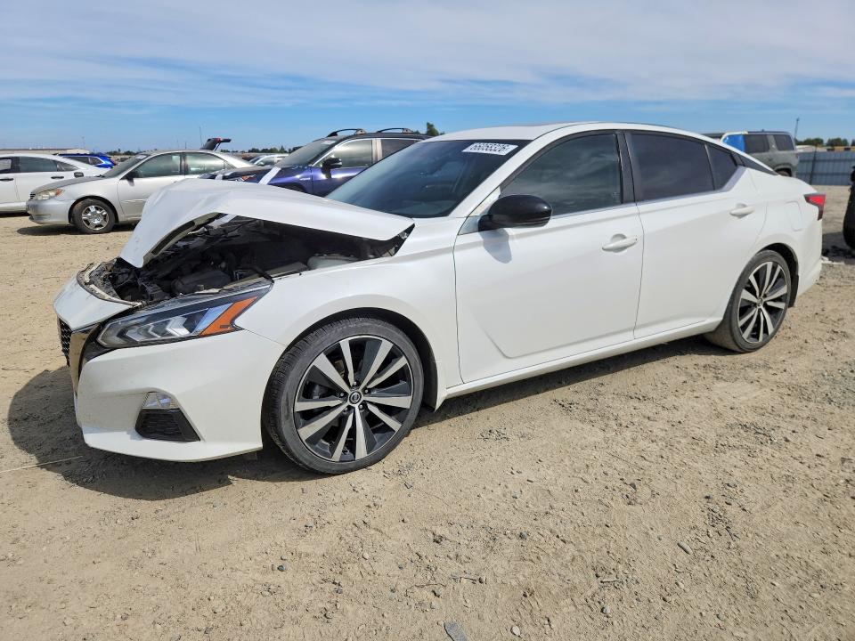 NISSAN ALTIMA 2019 with VIN 1N4BL4CV8KN315767 - Photo from auction