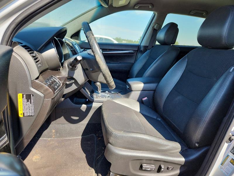 Photo 7 from auction – 2012 KIA SORENTO with VIN 5XYKU4A22CG201305