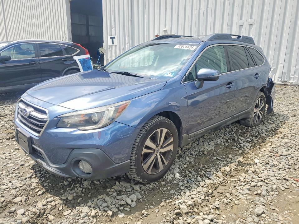SUBARU OUTBACK 2018 with VIN 4S4BSANC8J3369938 - Photo from auction