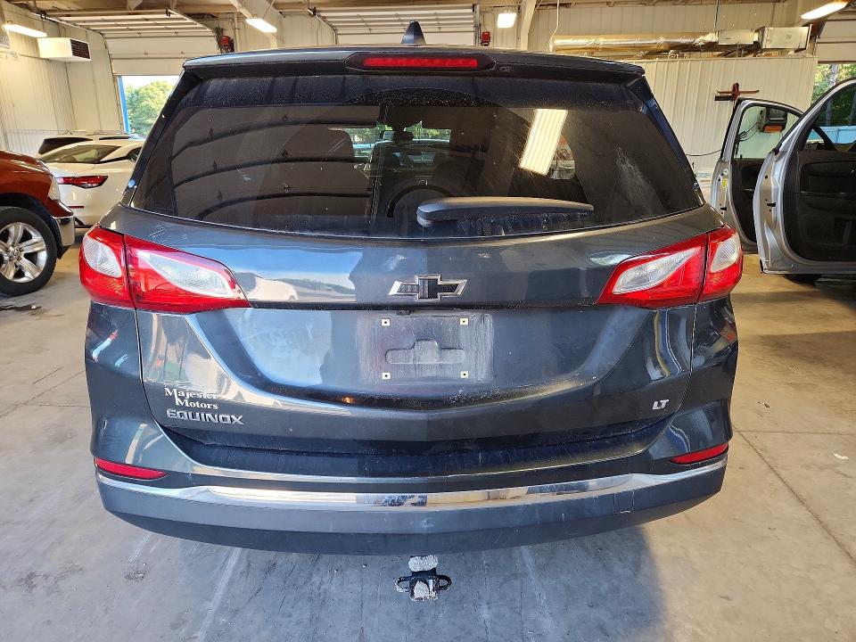 Photo 6 from auction – 2018 CHEVROLET EQUINOX with VIN 2GNAXJEV2J6217396