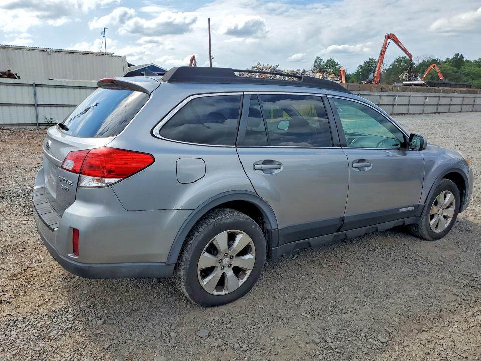 Photo 3 from auction – 2011 SUBARU OUTBACK with VIN 4S4BRDLC0B2319185