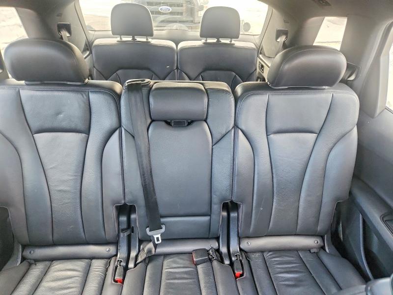 Фото 10 с аукциона – 2017 AUDI Q7 с VIN WA1LAAF76HD037332