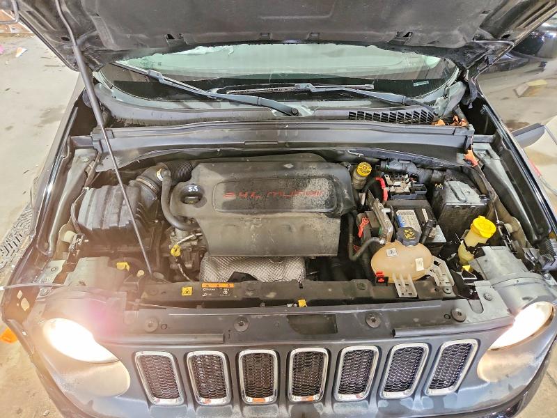 Photo 12 from auction – 2016 JEEP RENEGADE with VIN ZACCJBBT7GPD68726