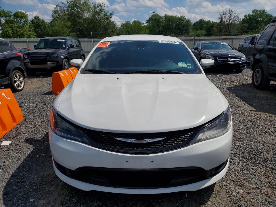 Foto 5 de la subasta – 2016 CHRYSLER 200 con VIN 1C3CCCBB7GN129049