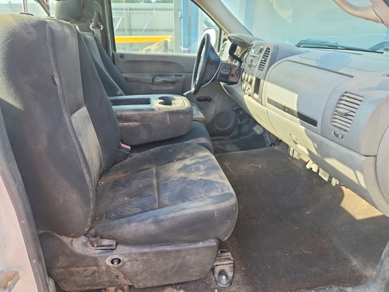 Photo 10 from auction – 2011 CHEVROLET SILVERADO with VIN 1GCNCPE09BZ400815