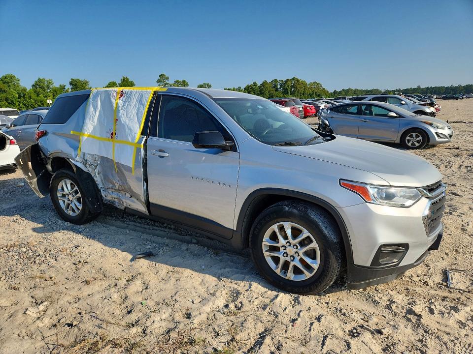Photo 4 from auction – 2020 CHEVROLET TRAVERSE with VIN 1GNERFKW9LJ279714