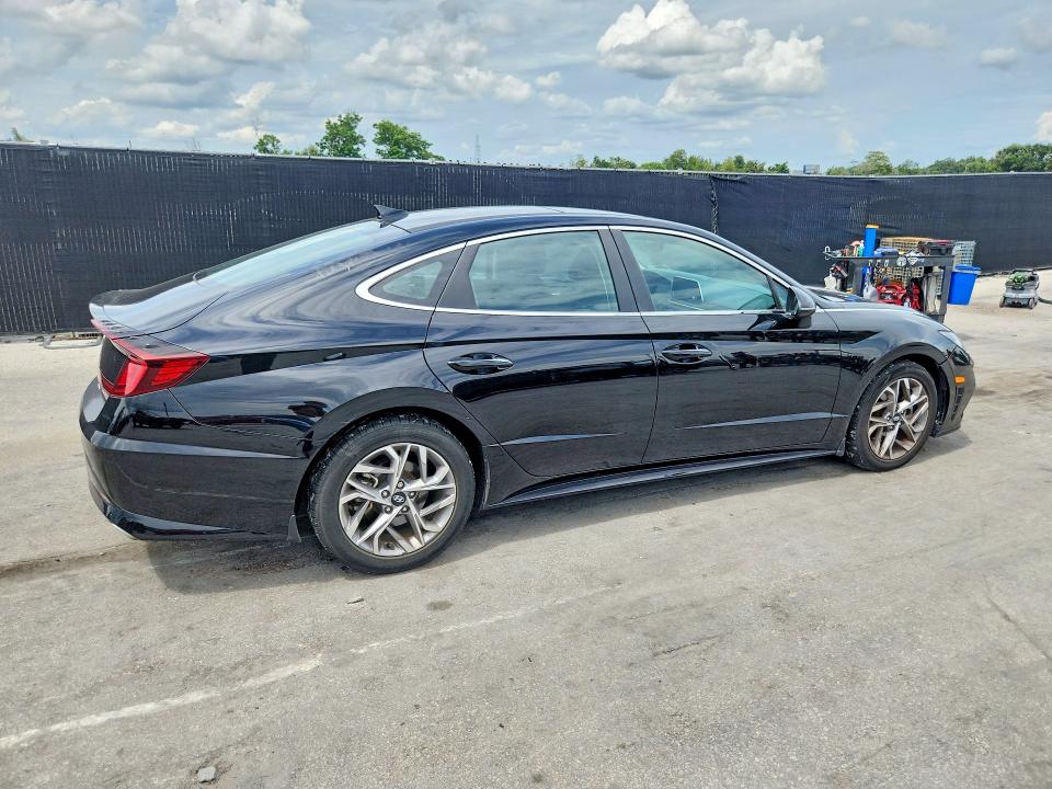 Photo 3 from auction – 2021 HYUNDAI SONATA with VIN 5NPEF4JA9MH096545