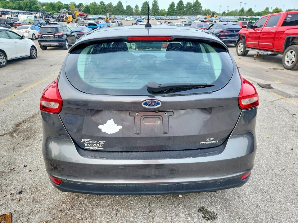 Photo 6 from auction – 2016 FORD FOCUS with VIN 1FADP3K27GL215791