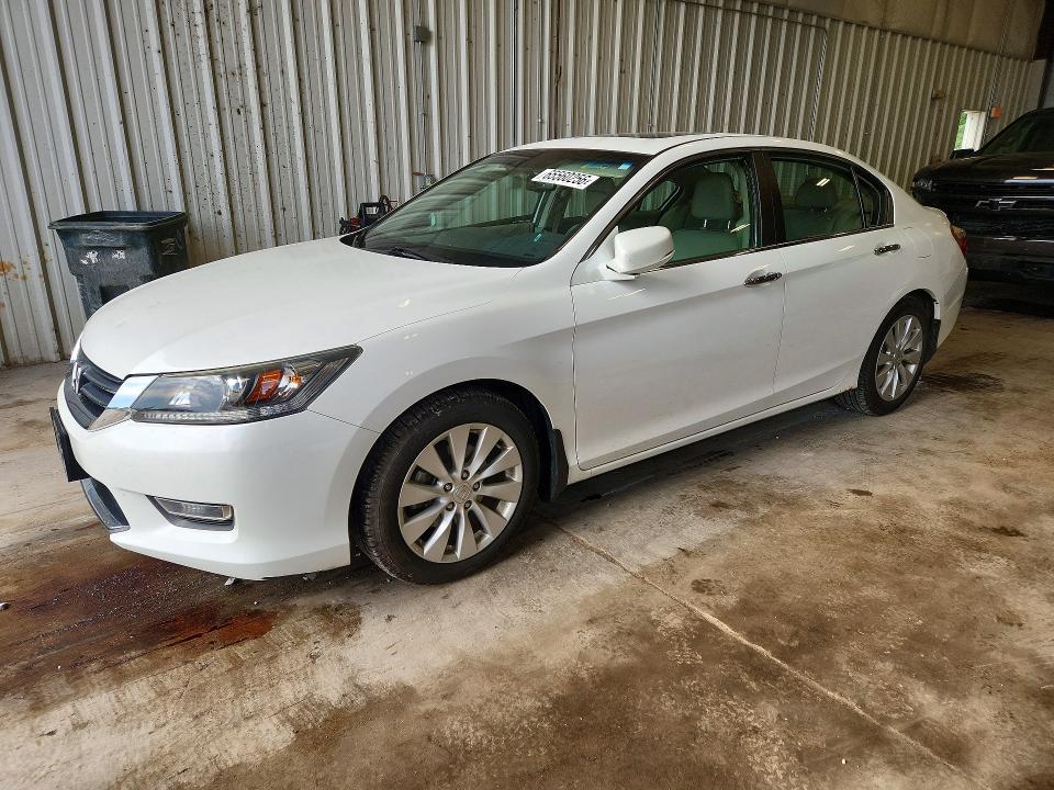HONDA ACCORD 2013 with VIN 1HGCR2F86DA145427 - Photo from auction