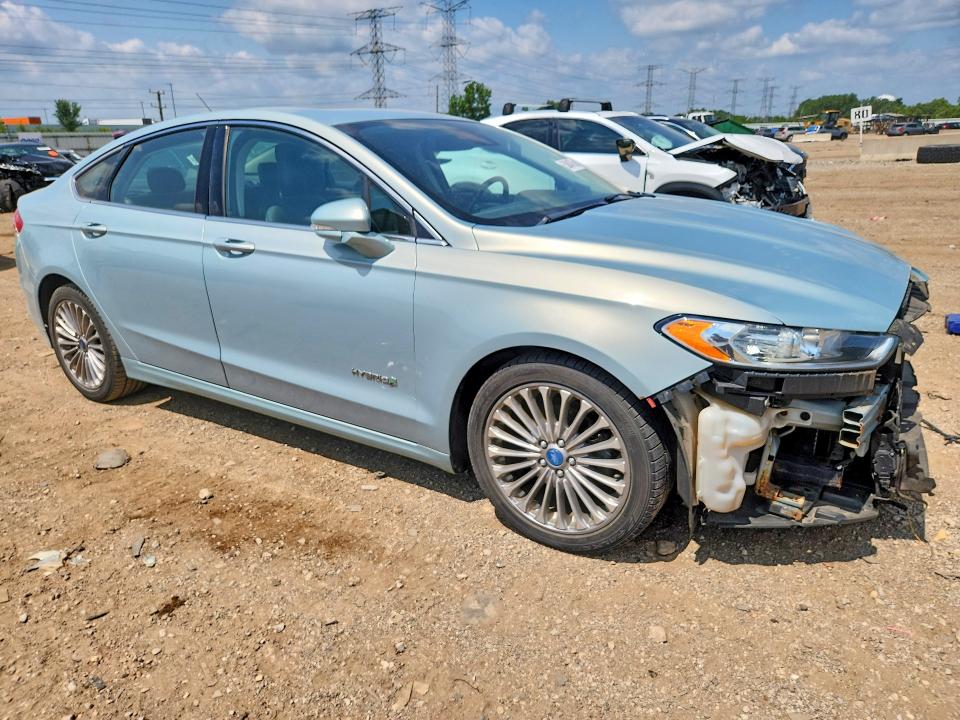 Photo 4 from auction – 2013 FORD FUSION with VIN 3FA6P0RU4DR359620