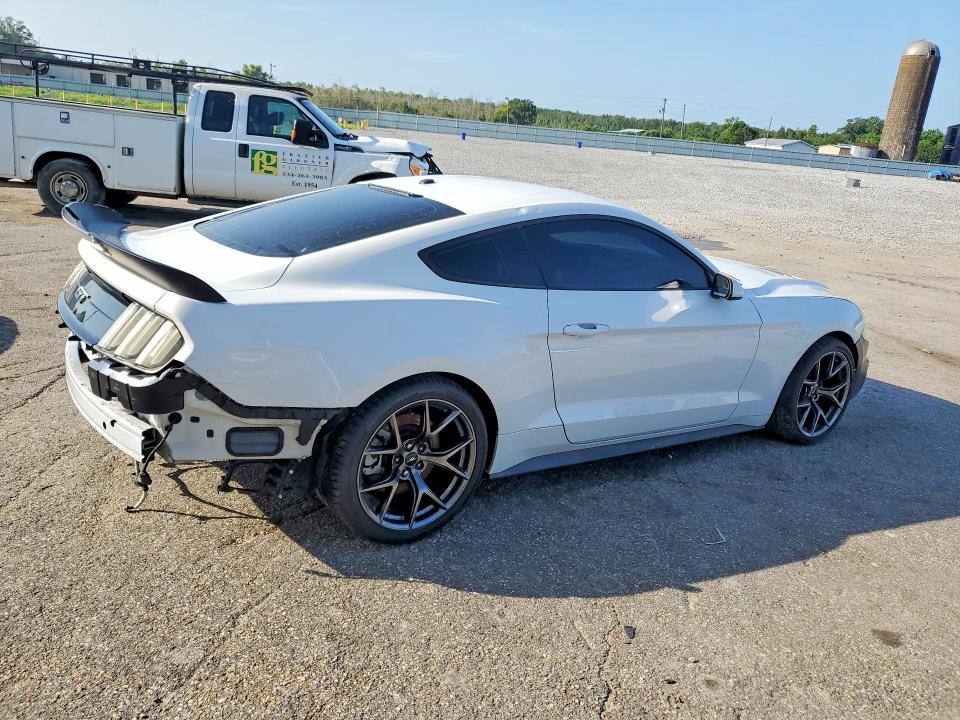 Photo 3 from auction – 2019 FORD MUSTANG with VIN 1FA6P8CF4K5174038