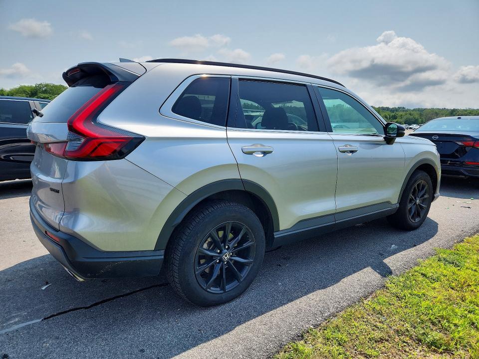 Photo 3 from auction – 2023 HONDA CR-V with VIN 7FARS6H50PE032516